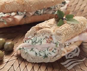 Sanduíche Ricota E Espinafre